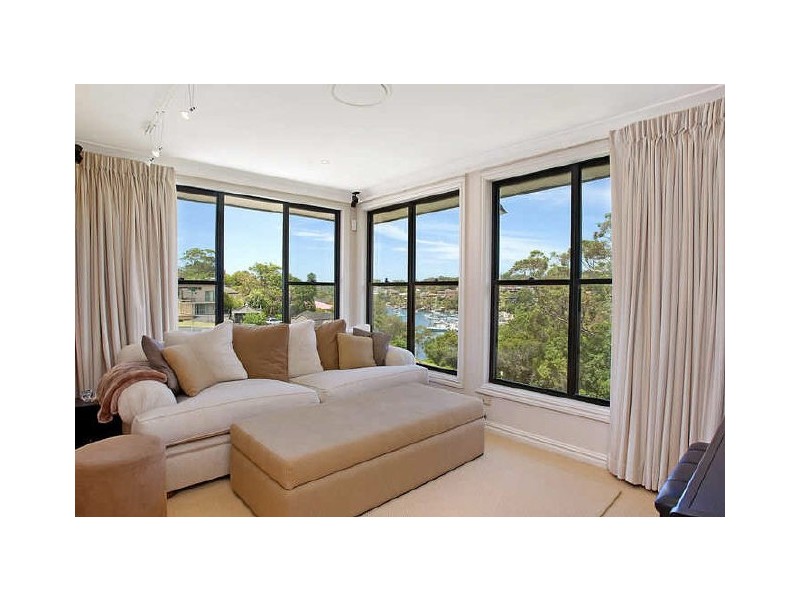 37 Yeramba Ave, Dolans Bay NSW 2229