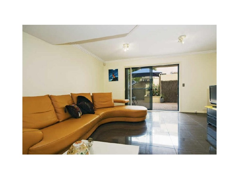 21/6 Mowbray Street, Sylvania NSW 2224