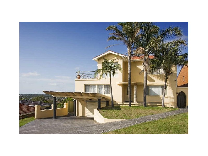 12 Yeran Street, Sylvania NSW 2224