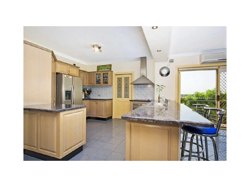 12 Yeran Street, Sylvania NSW 2224