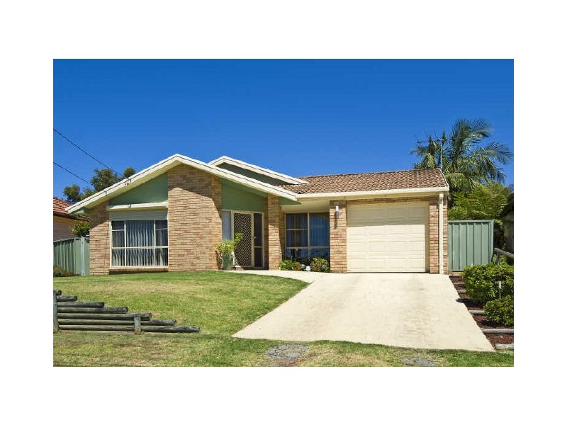 9 Macartney St, Miranda NSW 2228