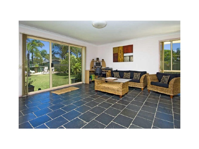 9 Macartney St, Miranda NSW 2228