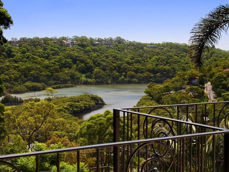 47 Buchanan Ave, Bonnet Bay NSW 2226