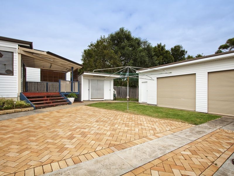 17 Crammond Boulevarde, Caringbah NSW 2229