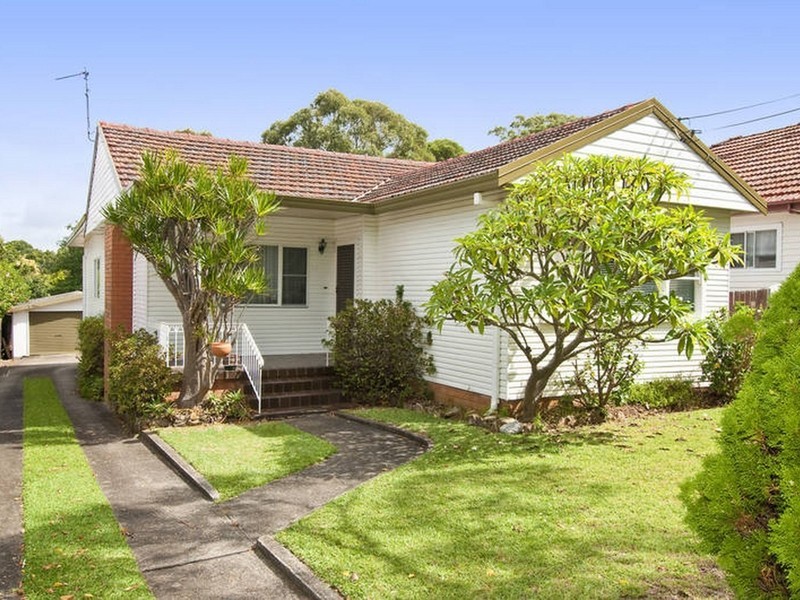 34 Wyralla Rd, Yowie Bay NSW 2228