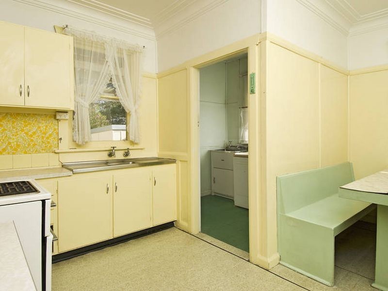 22 Castelnau St, Caringbah South NSW 2229