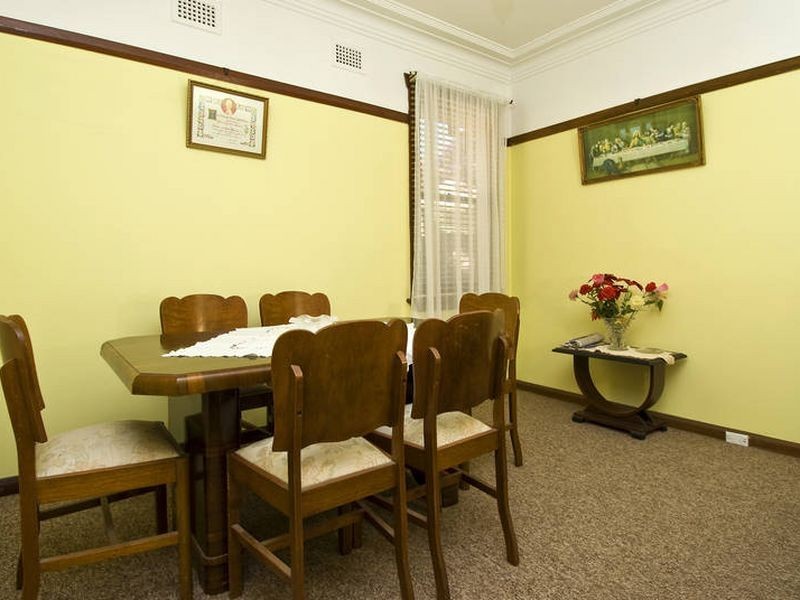 22 Castelnau St, Caringbah South NSW 2229