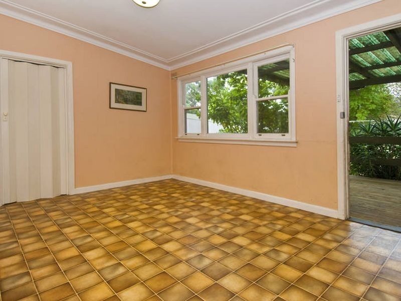 12 Willarong Rd, Caringbah NSW 2229