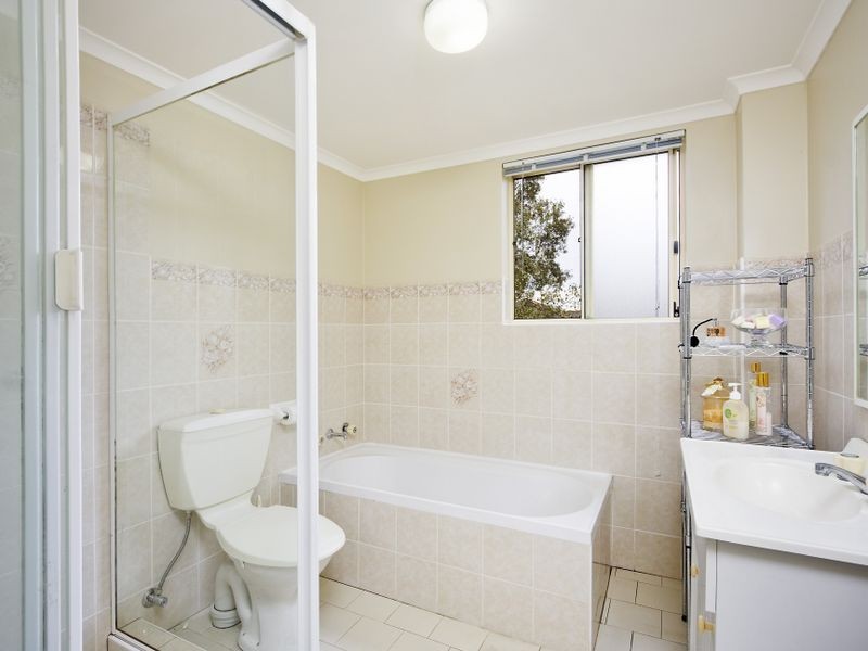 8/506-512 President Ave, Sutherland NSW 2232