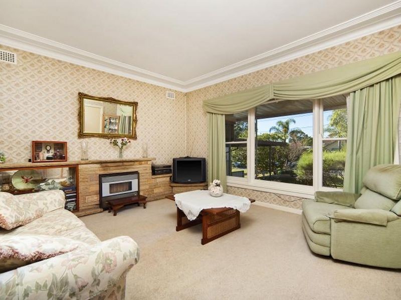 34 Rivenoak Ave, Padstow NSW 2211