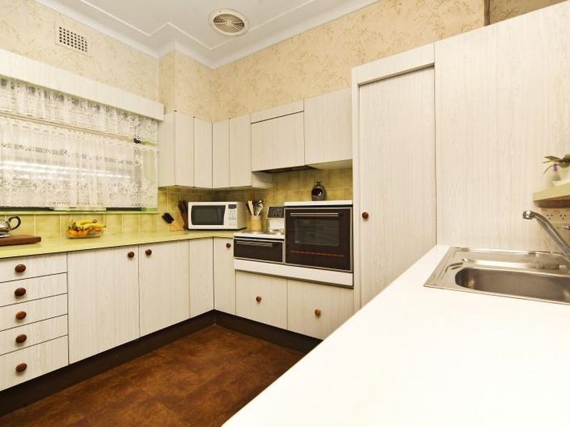 34 Rivenoak Ave, Padstow NSW 2211