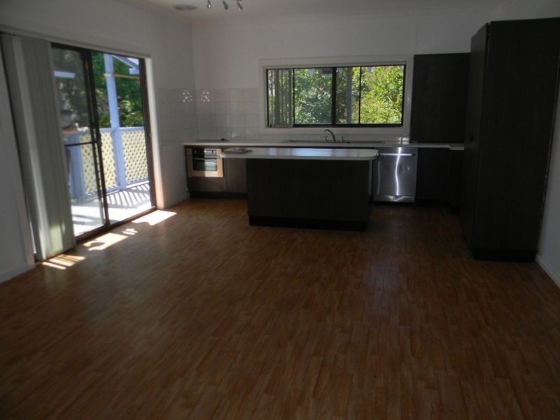 16 Winifred Ave, Caringbah NSW 2229