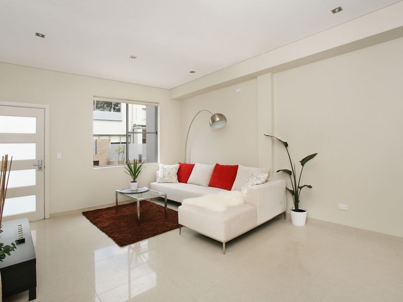 13/21-25 High Street, Caringbah NSW 2229