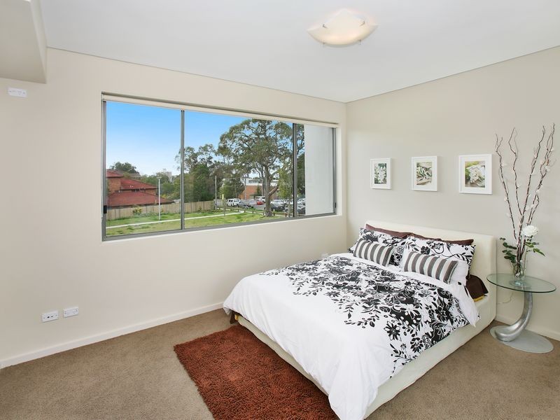 13/21-25 High Street, Caringbah NSW 2229