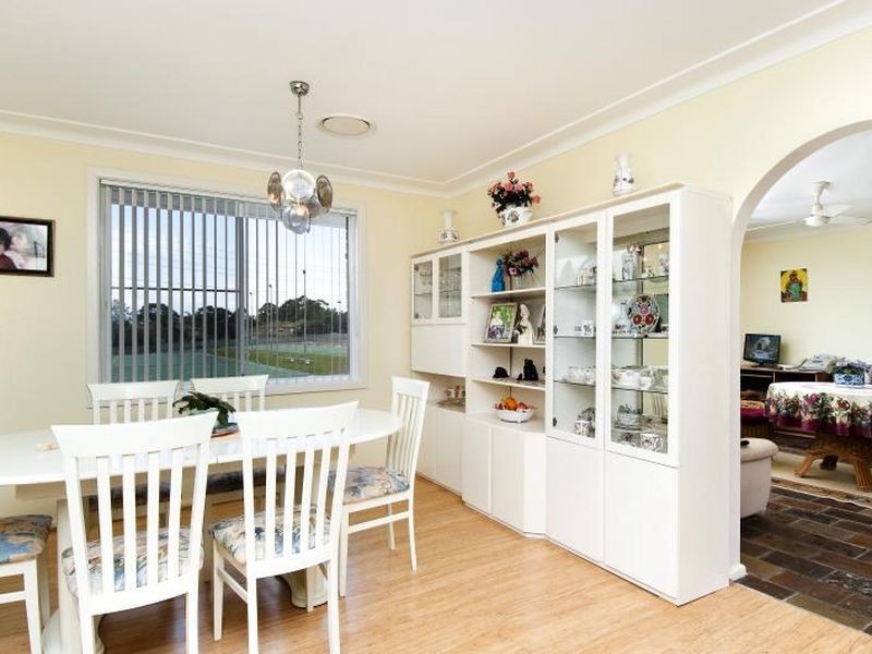 2 Paris Place, Miranda NSW 2228