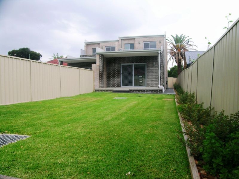 254 Port Hacking Rd, Miranda NSW 2228