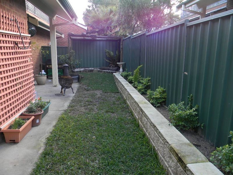 13/33 Gannons Rd, Caringbah NSW 2229