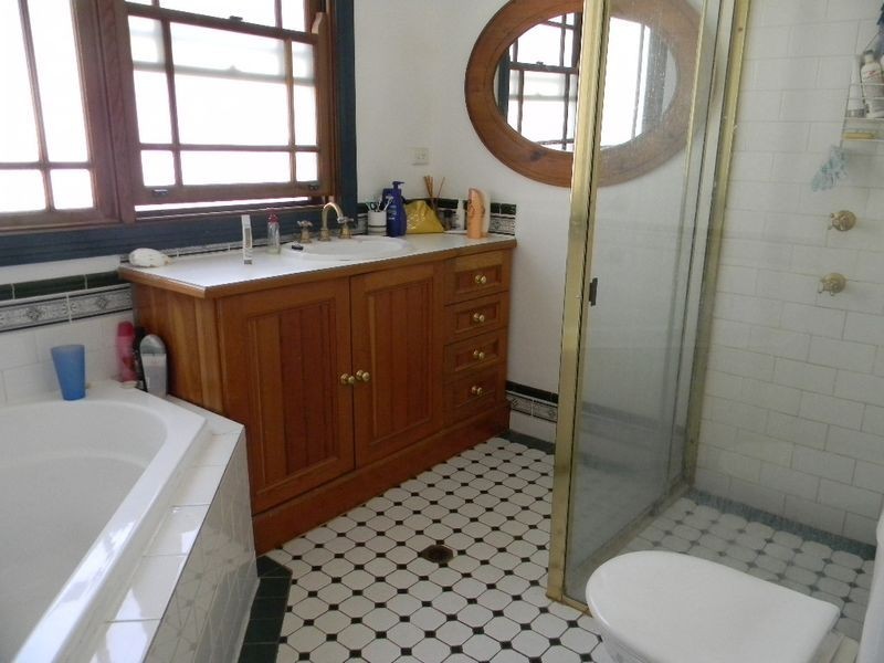 5 Yowie Avenue, Caringbah South NSW 2229