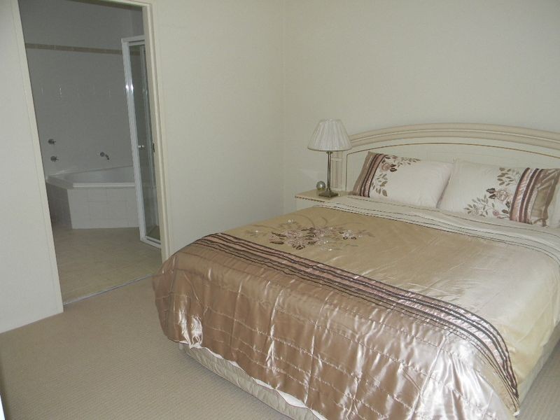 9/149 Gannons Road, Caringbah NSW 2229