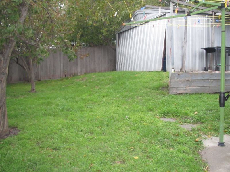 10 Panoramic Drive, Lakes Entrance VIC 3909