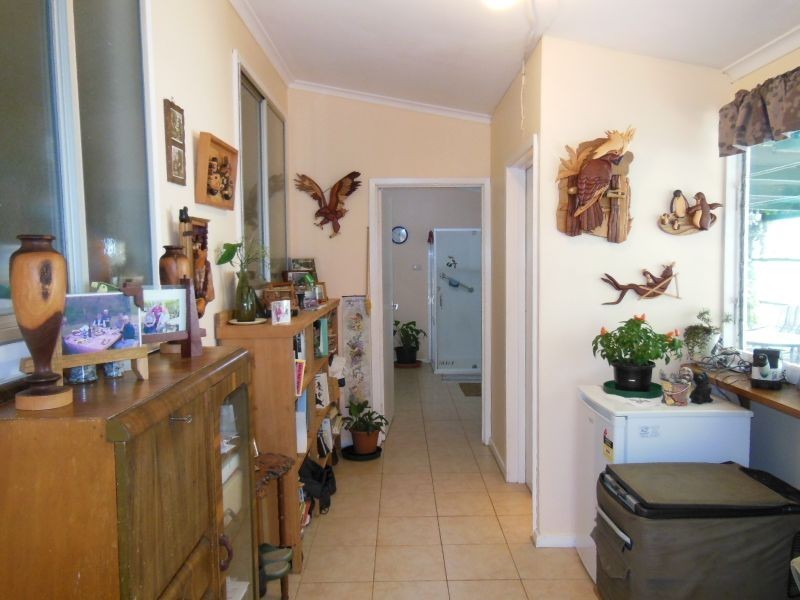 2433 Princes Highway, Nowa Nowa VIC 3887