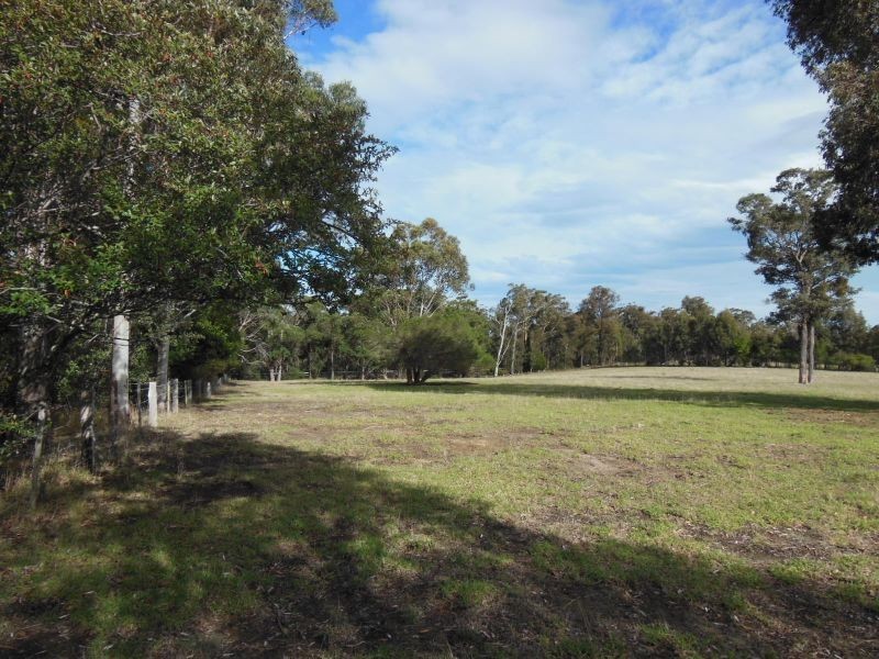 2433 Princes Highway, Nowa Nowa VIC 3887