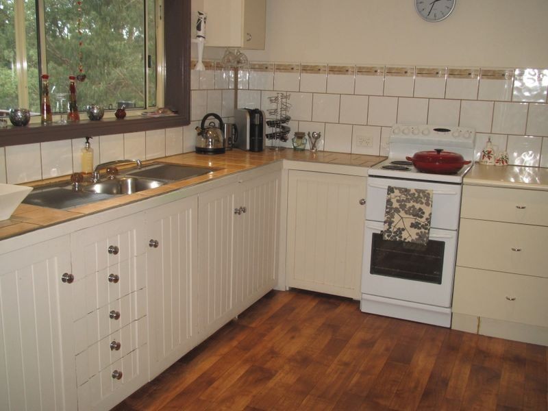 238 Casey Creek Road, Lakes Entrance VIC 3909