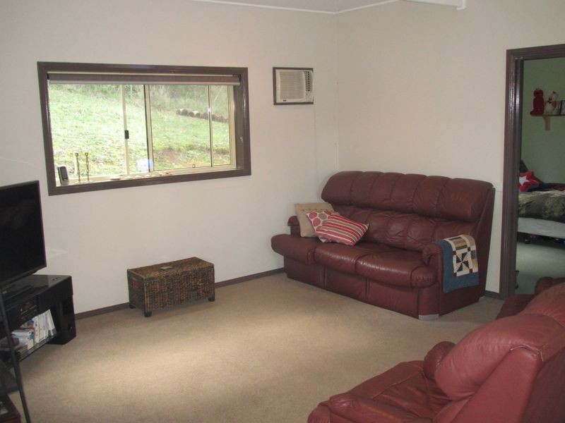 238 Casey Creek Road, Lakes Entrance VIC 3909