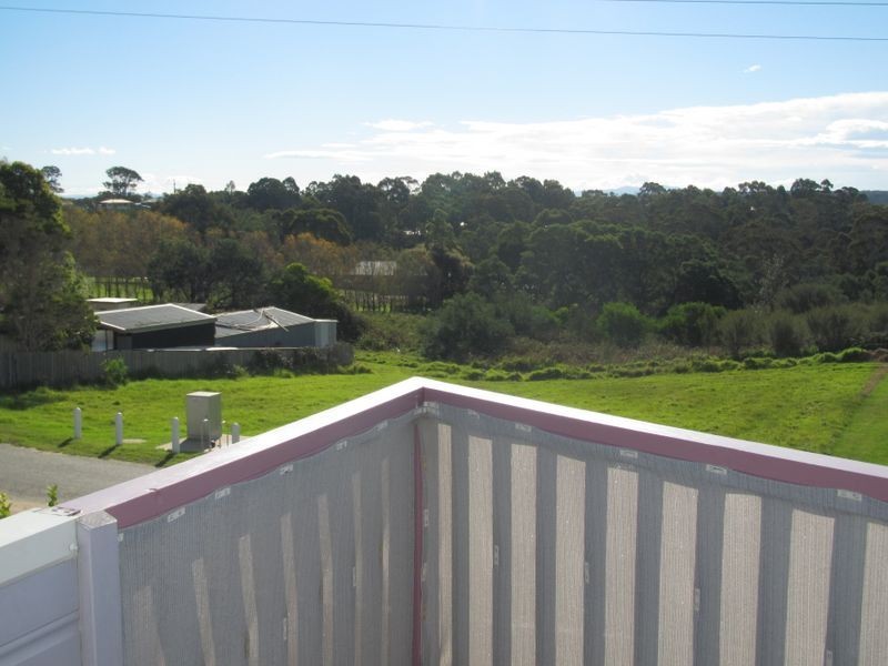 34 Albatross Road, Kalimna VIC 3909