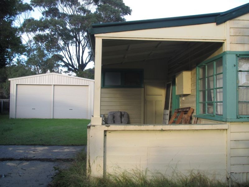 14 Clarkes Road, Lakes Entrance VIC 3909