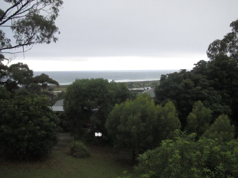 29 Macrae St, Lakes Entrance VIC 3909