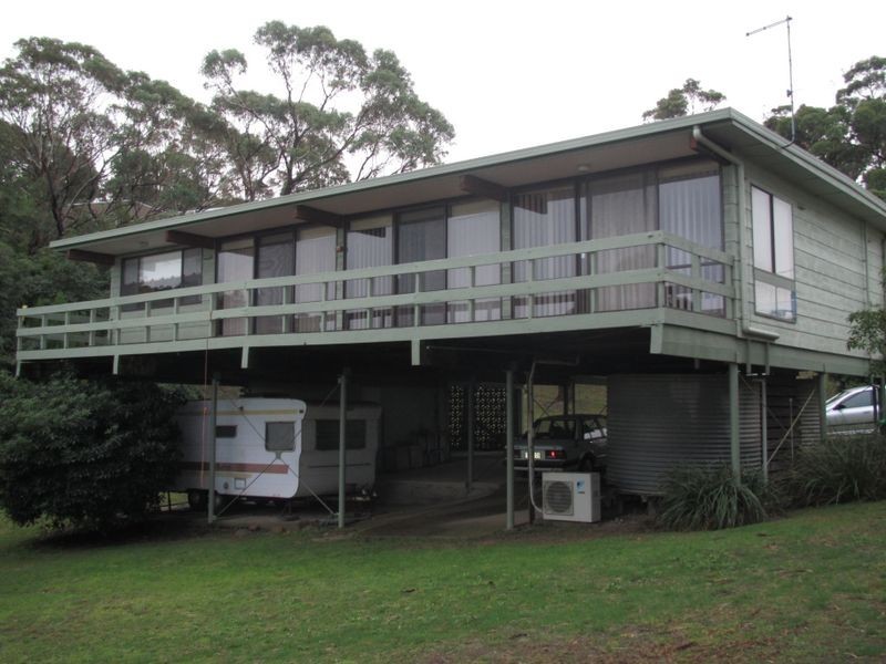 29 Macrae St, Lakes Entrance VIC 3909