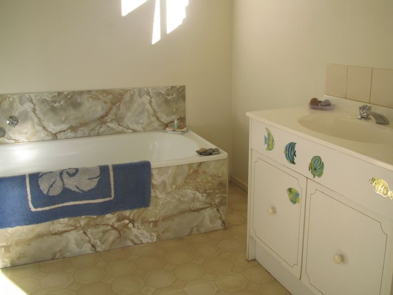 13 Old Buchan Road, Nowa Nowa VIC 3887