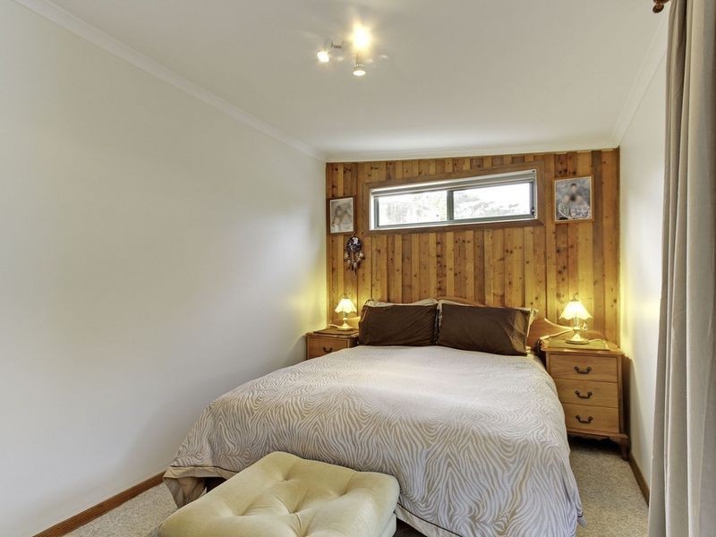 90 Bream Road, Lake Tyers Beach VIC 3909