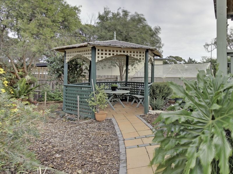 90 Bream Road, Lake Tyers Beach VIC 3909