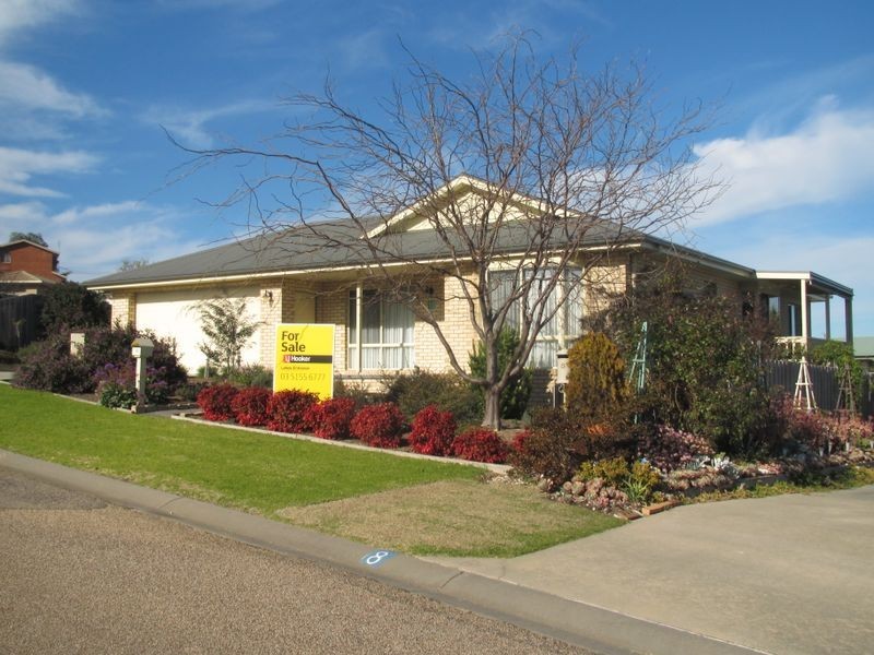 10 Clematis Court, Lakes Entrance VIC 3909