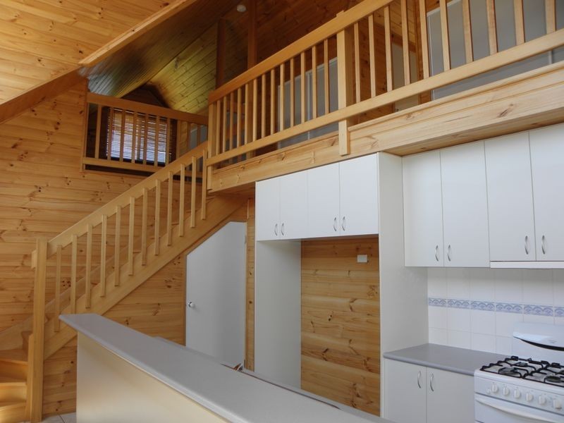 118 Marine Parade, Lakes Entrance VIC 3909