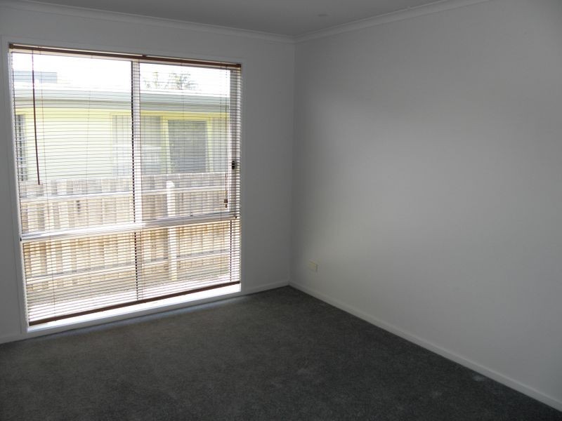 118 Marine Parade, Lakes Entrance VIC 3909