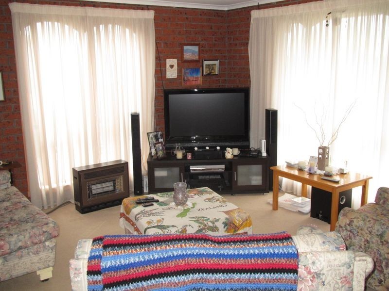 1 & 2/67 Lake Bunga Beach Road, Lake Bunga VIC 3909