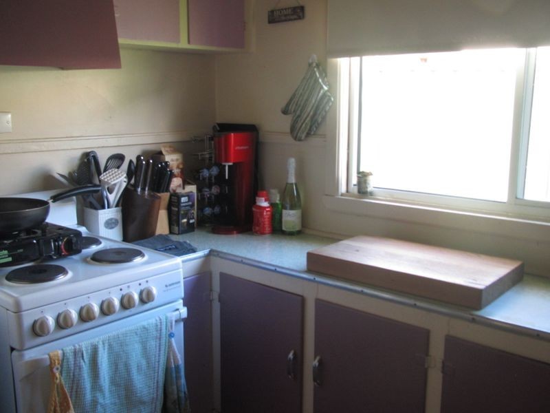 39 Coates Road, Lakes Entrance VIC 3909