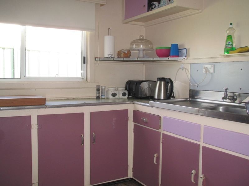 39 Coates Road, Lakes Entrance VIC 3909