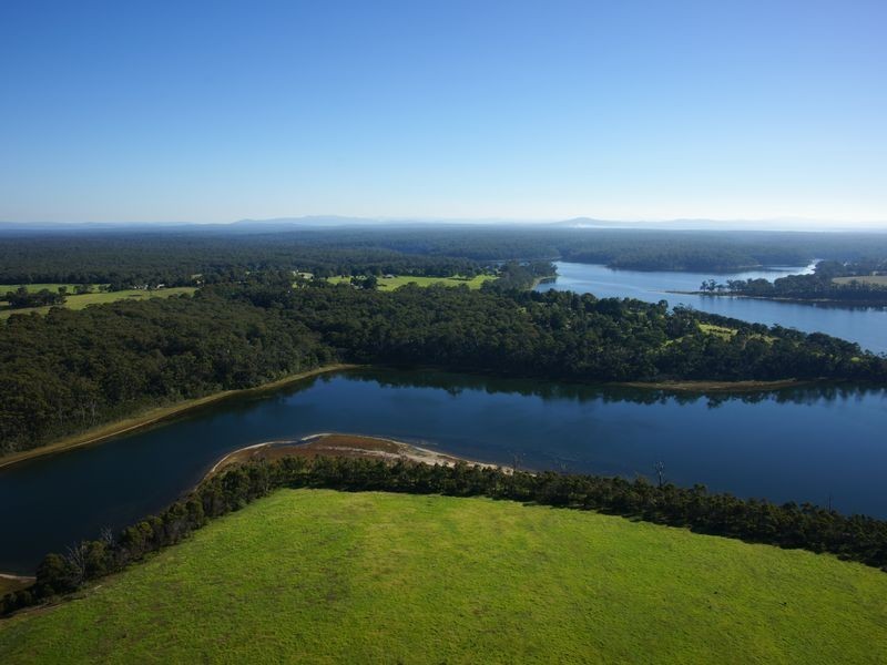 30 Hendries Lane, Lake Tyers Beach VIC 3909