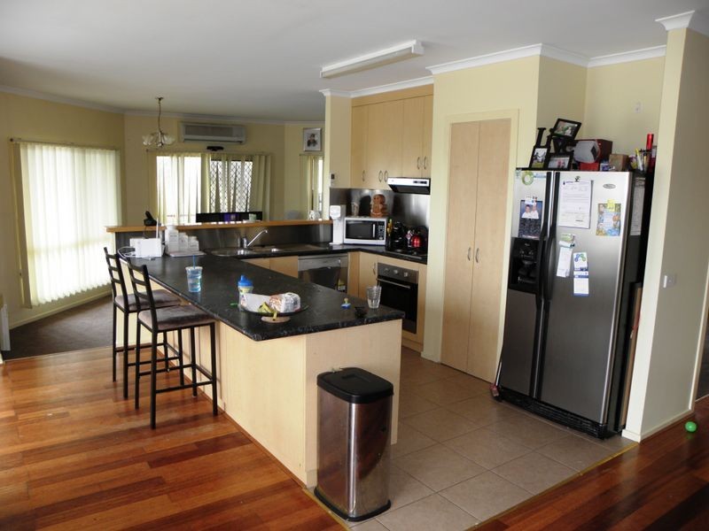 1 Banksia Court, Lakes Entrance VIC 3909