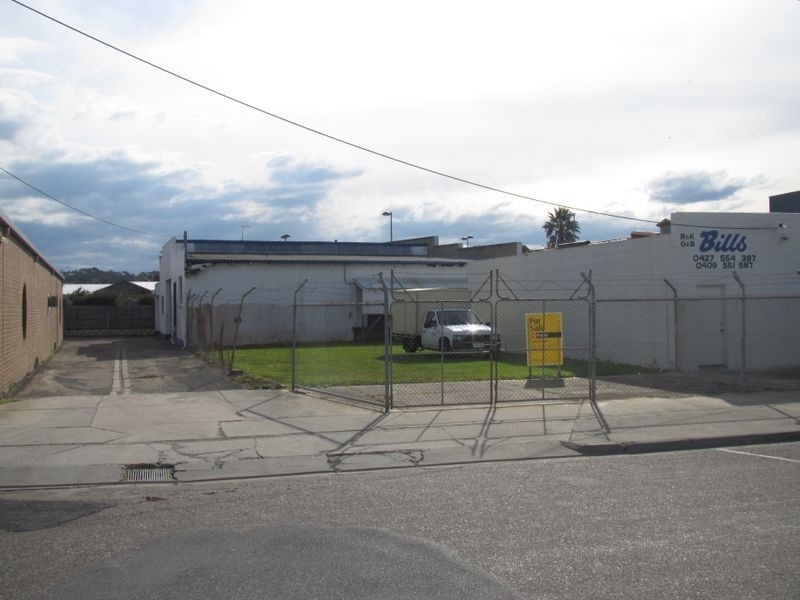 5-9 Carpenter Street, Lakes Entrance VIC 3909