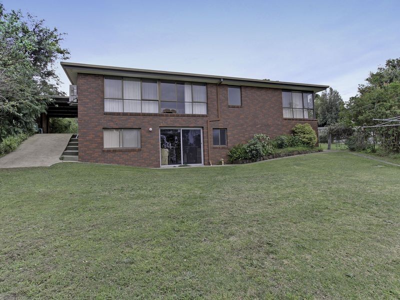 14 Creighton Street, Lakes Entrance VIC 3909