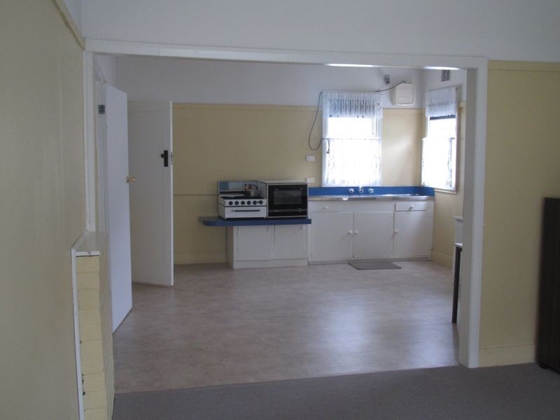 50 Golf Links Road, Lakes Entrance VIC 3909