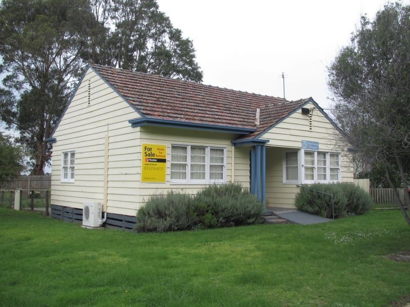 50 Golf Links Road, Lakes Entrance VIC 3909