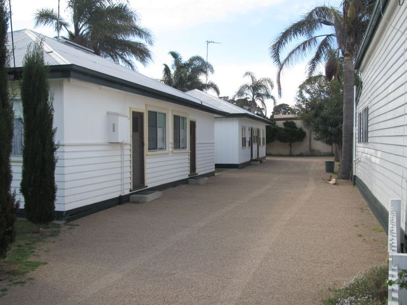9-11 Orme Street, Lakes Entrance VIC 3909
