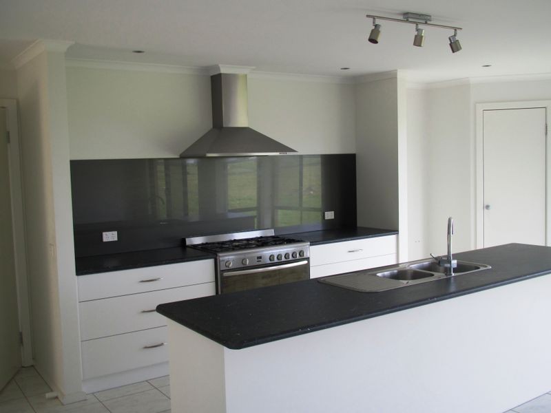 120 Thorpes Lane, Lakes Entrance VIC 3909