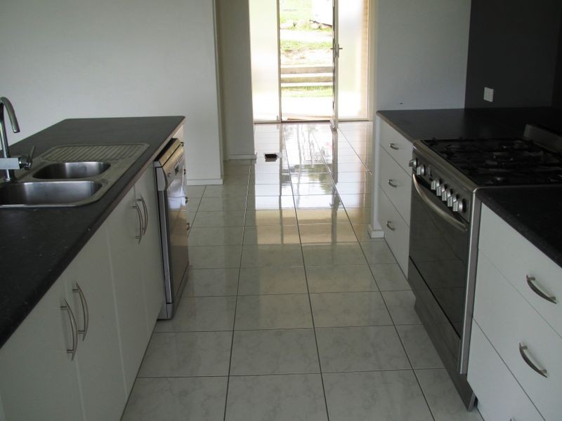 120 Thorpes Lane, Lakes Entrance VIC 3909